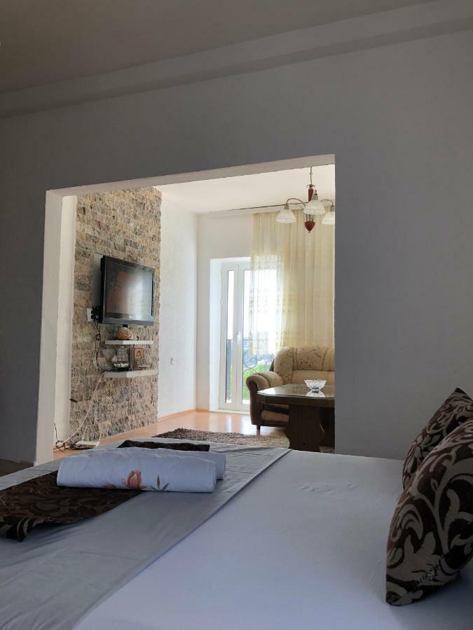 Guesthouse Maritimo Ulcinj Kültér fotó
